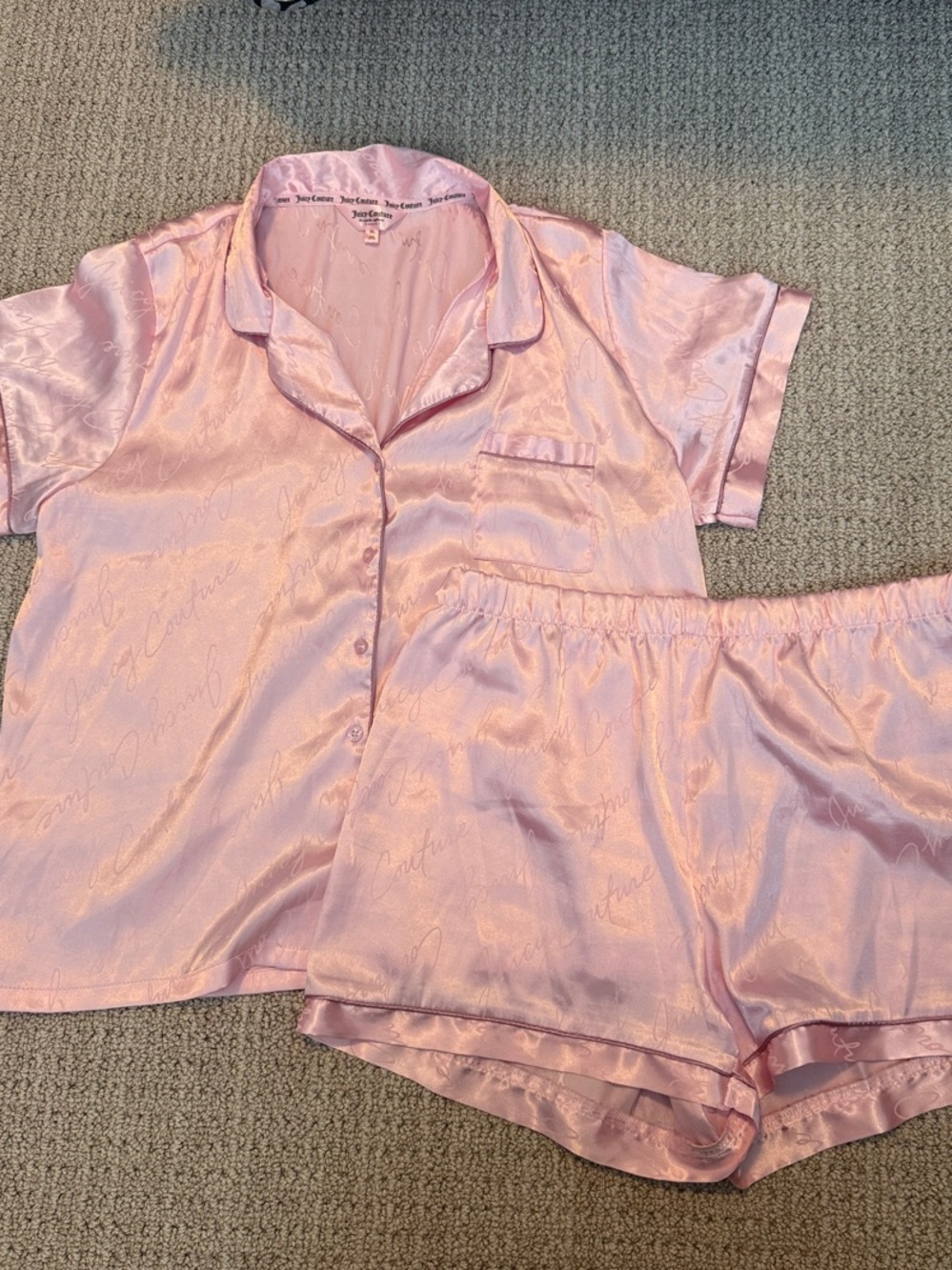 Juicy Couture Satin Pink Short Sleeve Pajama Set